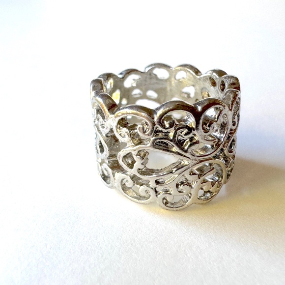 Filagree Ring Size 3 1/2 Vintage Silver Swirls - Picture 6 of 7